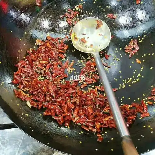 炒干辣椒隔壁小孩都香哭了0404