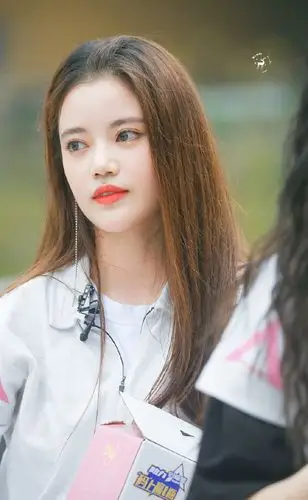 孙珍妮[超话]# 200601 @创造营2020-孙. 来自bambi丨孙珍妮 - 尾