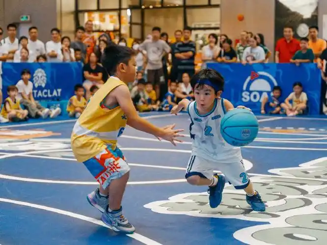 华蒙星少儿篮球赛圆满结束,但属于周末的狂欢仍未终止,下周乐峰继续