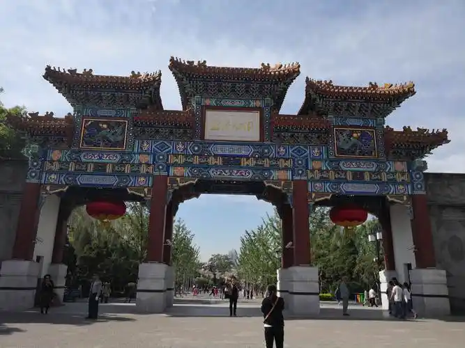 其它 迎泽神韵 写美篇  迎泽公园是太原市最大的公园,因位于古太原城