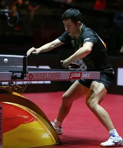 许昕的直拍横打有很大突破