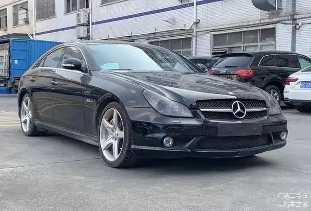 几万块买12款奔驰经典cls63这款车是将力量与优雅完美融合的杰作