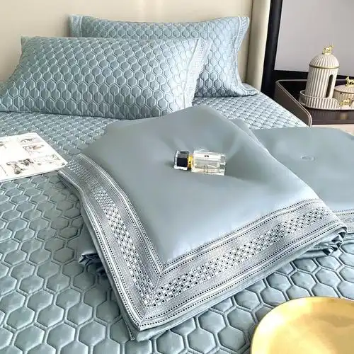 100支天丝填充物:乳胶席-可水洗乳胶夏被10%蚕丝 9