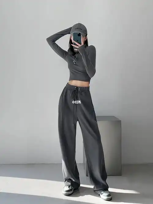 挖到版型好正的灰色运动裤60不显胯好显瘦