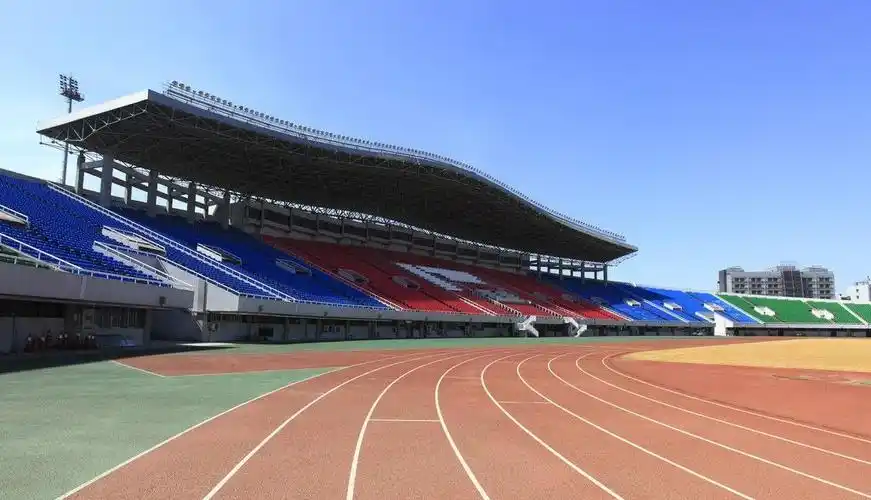 高校体育场馆对外开放现状分析