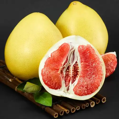 黑底绿叶竹排水果柚子红柚半个柚子剥开柚子