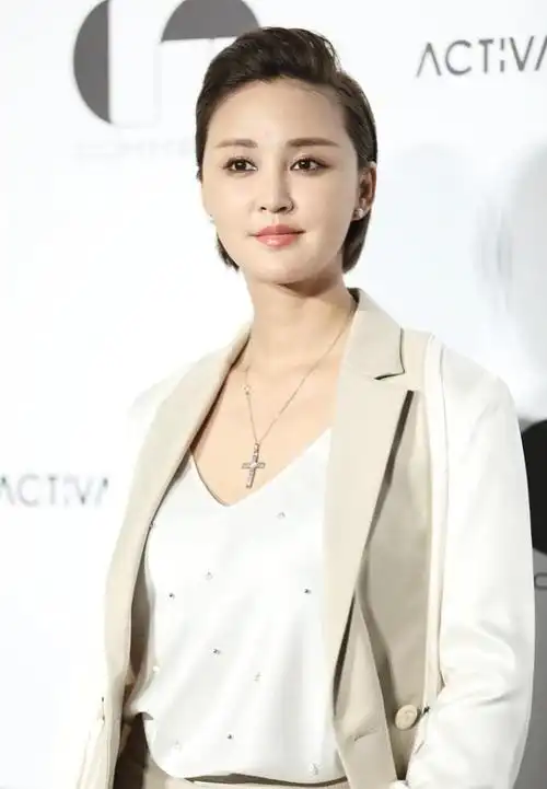 张歆艺发型 图片(张歆艺好适合女强人角色) - 赤虎壹号