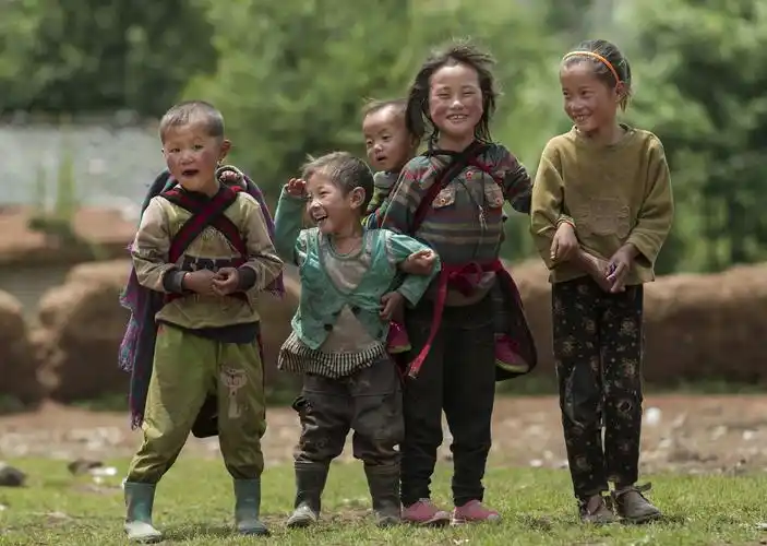 [凉山儿童掠影] 组照 - 图片故事-摄影大赛2016 - 国家地理中文网