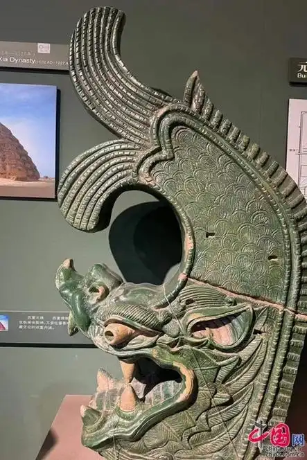 话龙古建筑中的龙元素除了吉祥的含义还可卖萌