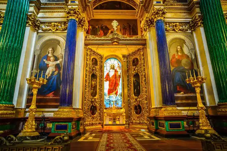 圣以撒大教堂,40万人建了40年,精美无比,世间罕见