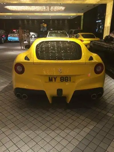 香港超跑豪车街拍,高清无码大片!