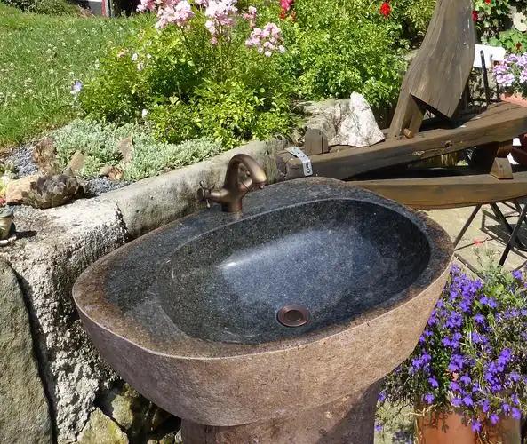 鹅卵石洗手盆拍摄详情制作