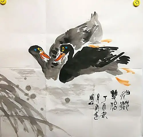 此画的题词的位置也不要挡住鸭子的去路.