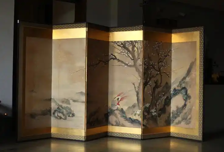 日本侘寂风金箔屏风古梅图花鸟画