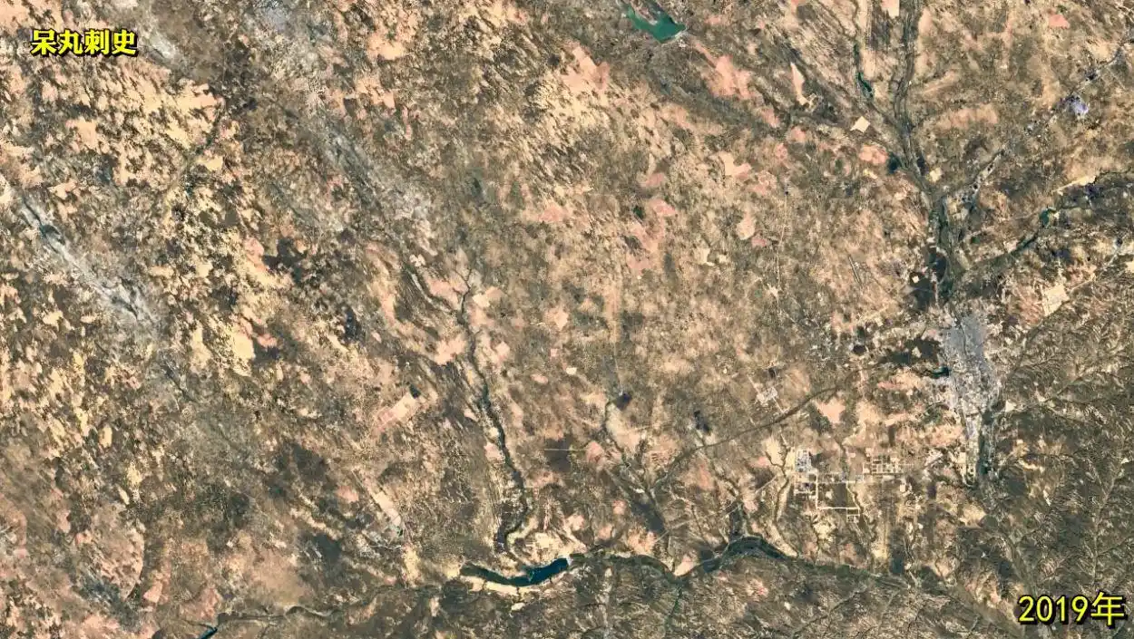 毛乌素沙漠正在被消灭,卫星图记录"变绿"过程