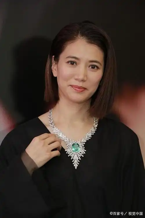 袁咏仪从港姐到女王与老公感情永远甜蜜原来是有这点小心机