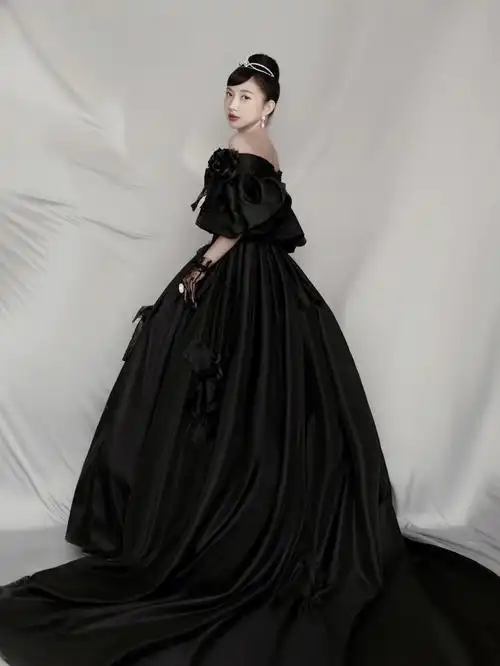 内景黑色婚纱照78美绝了