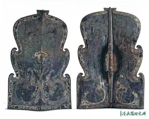 秦代出土盾牌打脸"秦军无能"神论!兵马俑的军事研究才刚开始?