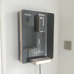 管线机壁挂式饮水机