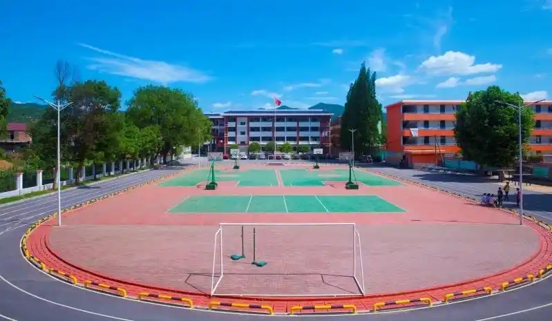 夯实教育基础 展示办学成果 ——慈化中学迎接2019-2020学年度综合