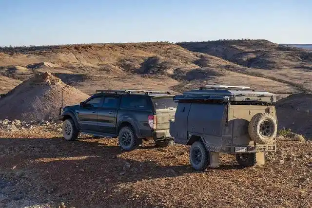 全铝车身,澳式风格,不到十万的征服猎鹰kings越野拖挂房车