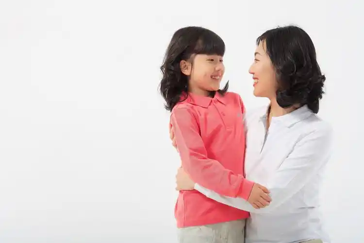 妈妈与孩子图片 - 第3张