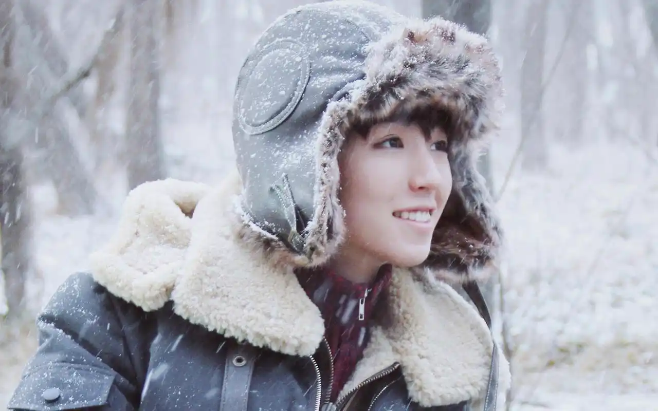 王俊凯帅气时尚壁纸_你的男孩王俊凯