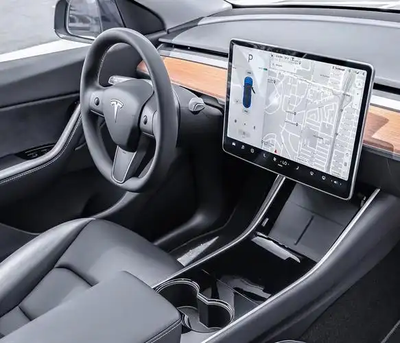 特斯拉model y 内饰