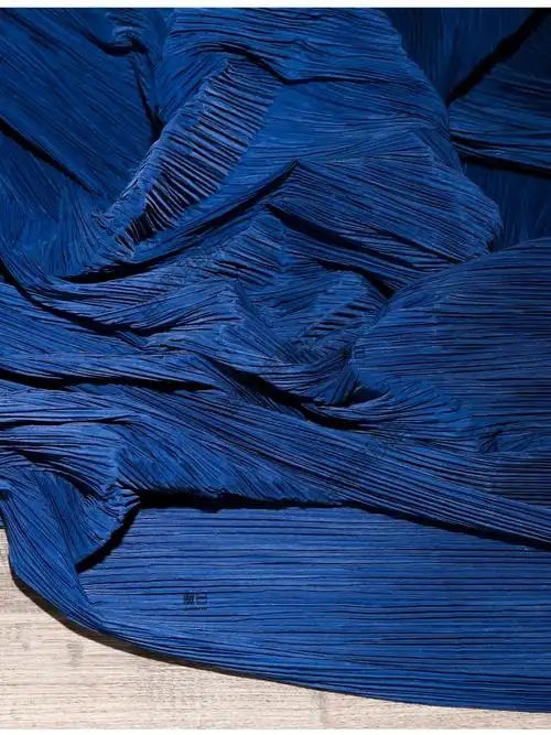 布料肌理褶皱压褶肌理画百褶手工diy背景装饰版画初一设计师面料白色