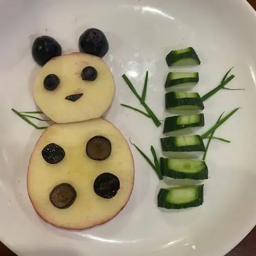 金裕小学美术网课篇之《水果蔬菜创意画》我们赶快去欣赏一下孩子们的