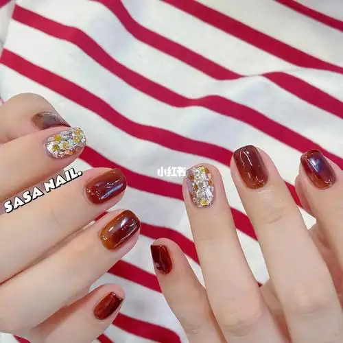 琥珀不规则晕染|显白美甲