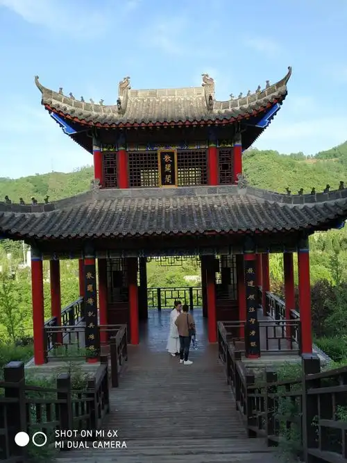 陕西宝鸡秦岭大散关古鱼公园