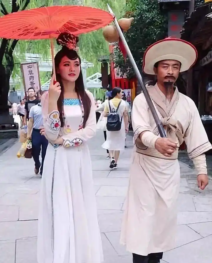 "宋城小白"与空间生产