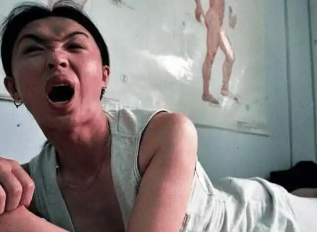 金星当初做了变性手术之后如今要经常受如此折磨