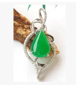 金六福镶嵌翡翠水滴蛋面吊坠18k白金镶嵌天然南非钻石定制工费