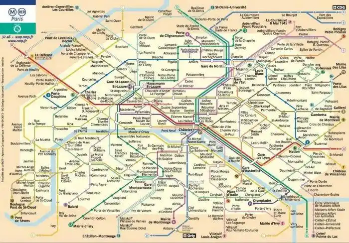 东京地铁地图▲ 里斯本地铁地图▲柏林地铁地图对设计师而言,为