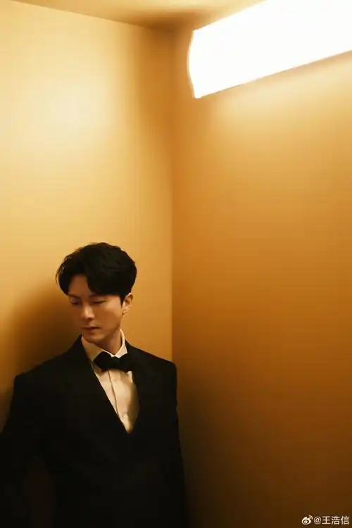 幸运能够与大家共同见证美好荣誉时刻～#你有一封未读信息#王浩信超话