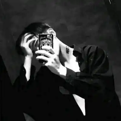 成熟男生霸气头像冷酷真人