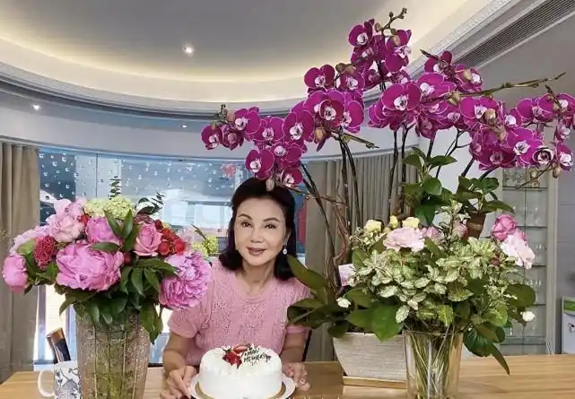 谢玲玲诠释女人当自强被王祖贤毁掉幸福婚姻现在却活出真自我