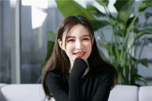 朱宸慧:"雪梨"走红