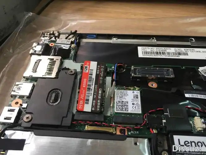 thinkpad x270笔记本升级固态硬盘m.2详细图片