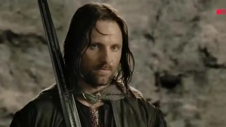 《魔戒3》:阿拉贡阻击海盗大军,派出亡灵部队,海盗全军覆没