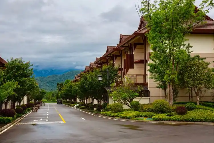 腾冲市曲石镇的雅居乐-原乡别墅.