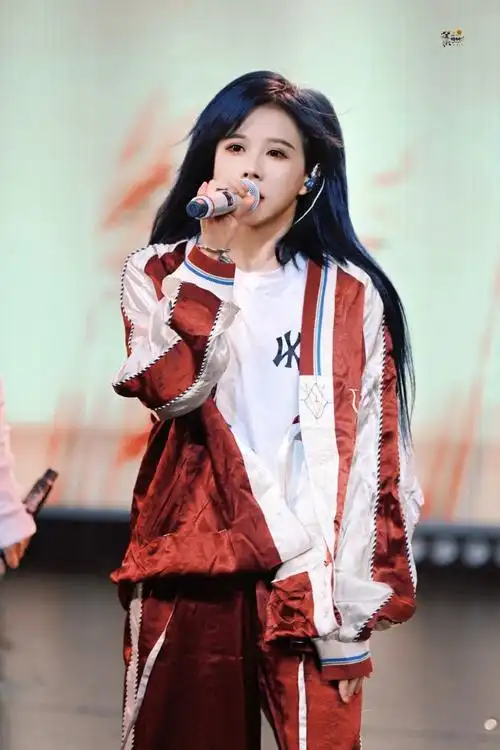 8.26 原创live公演 助演 mad world『we never go.』@snh48-段艺璇