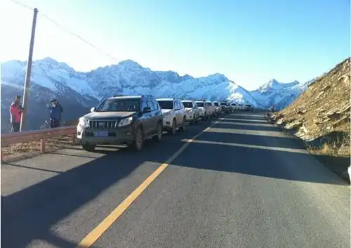 滇藏线风光很好:滇藏公路,是风光zui美的进藏线路之一,但滇藏公路还是
