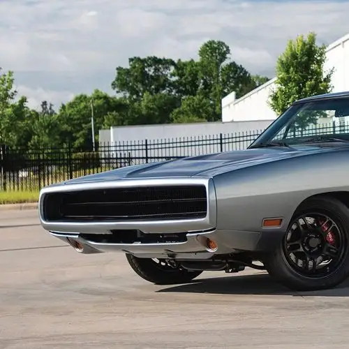 这是1968年道奇战马.也就是现在的最强的车地狱象