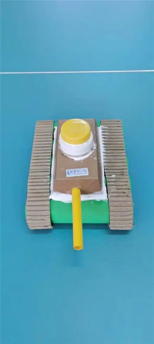 戴溪小学第十四届科技节系列活动之小制作小发明比赛