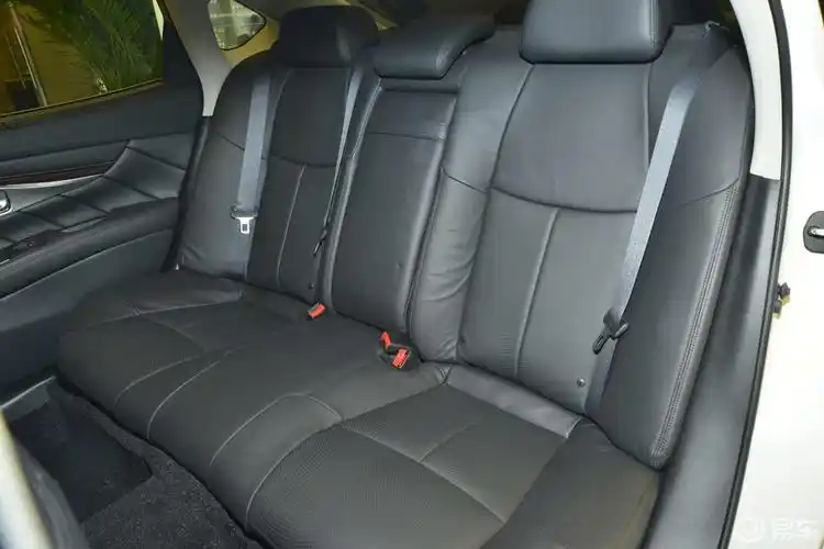 【进口英菲尼迪q70l 2.5l 手自一体 雅致版】进口英菲尼迪q70l_2.