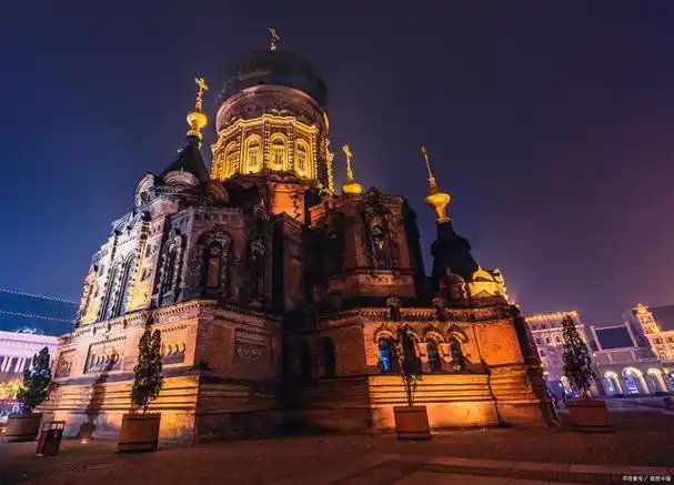 哈尔滨雪乡六日游多少钱 雪乡六日游多少钱 探索雪乡的魅力 必读