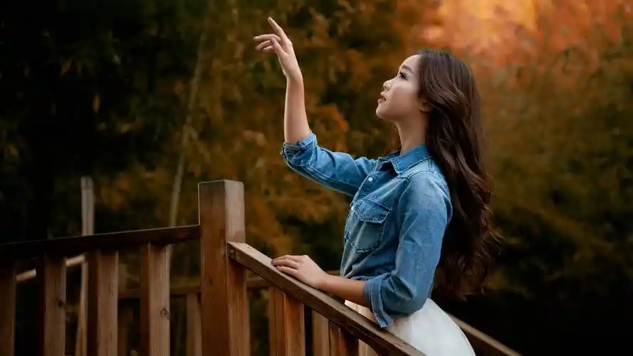 精选《农业 木屋 麦浪 5k 风景 护眼壁纸》图集